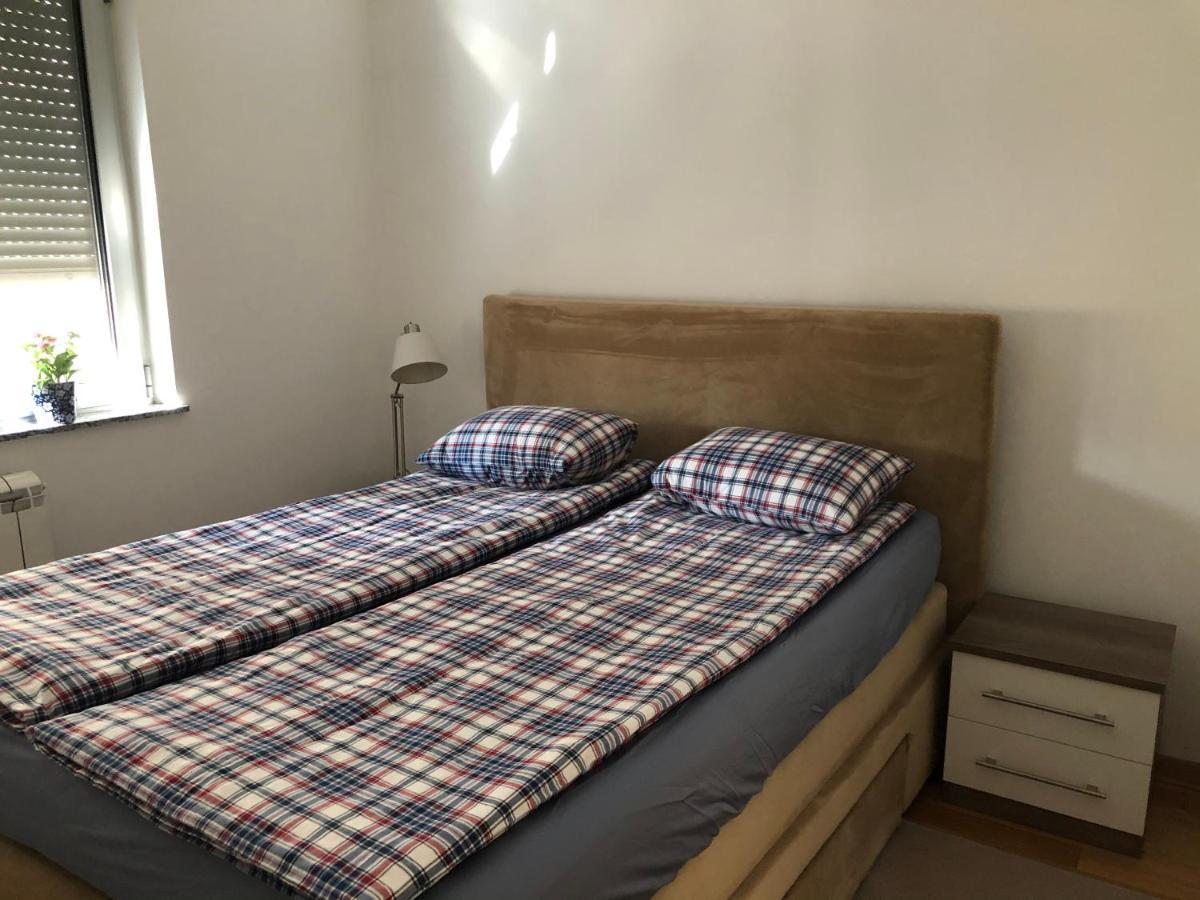 Modern 1 Bed Apartment, Near Shopping Mall Stadion Белград Екстер'єр фото